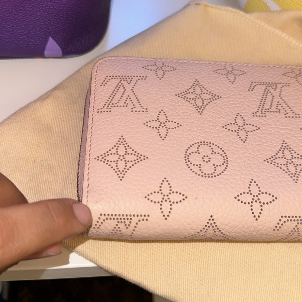 🎀Louis Vuitton Pink zippy wallet color pink jasmin - Picture 16 of 17